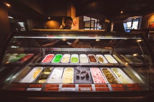 Gelato berjejer, menggugah selera :)