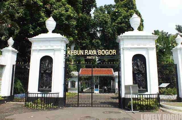 Pintu-1-Kebun-Raya-Bogor-1