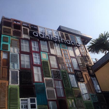 adhisthana-hotel-yogyakarta